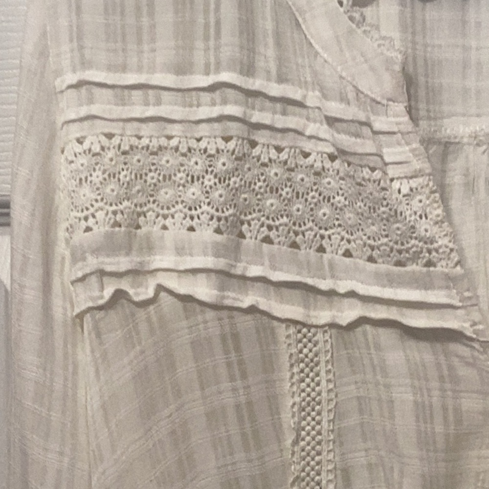 American Rag White Eyelet Button Front Peasant Blouse - Picture 4 of 6